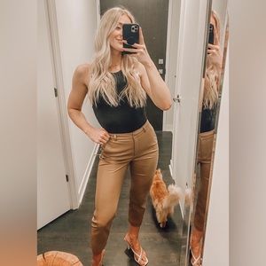 Aritzia Babaton Leather Pants